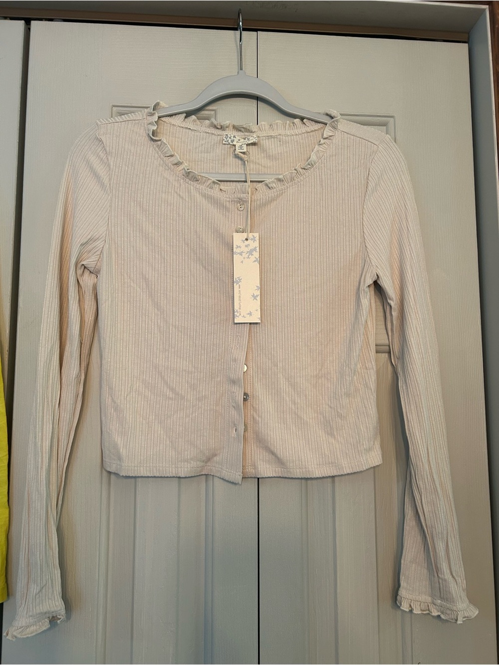 Ribbed Long-Sleeve Ruffle-Trim Cardigan - Cream